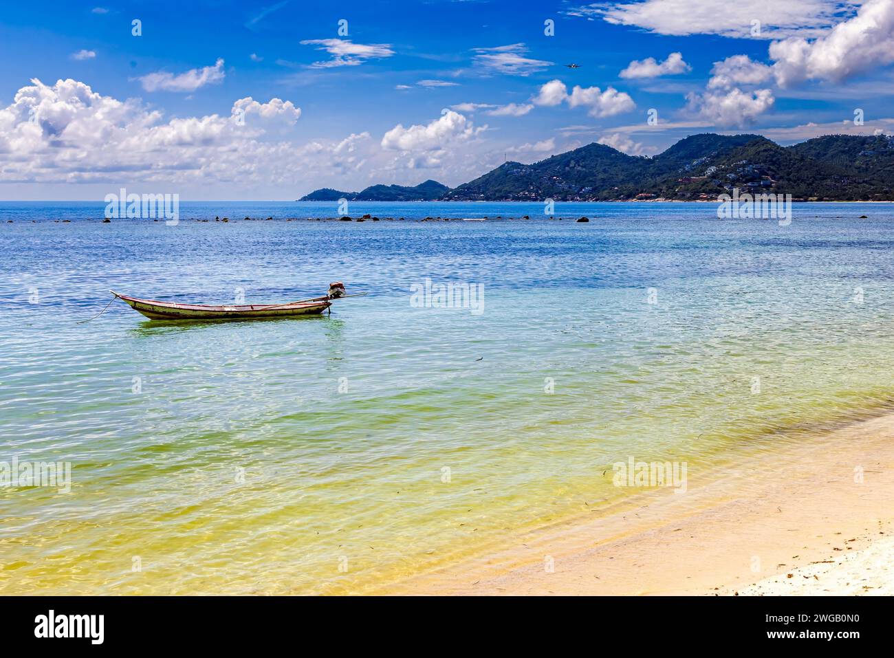 Bateau de pêche amarré, plage de Chaweng, Ko Samui, Thaïlande Banque D'Images