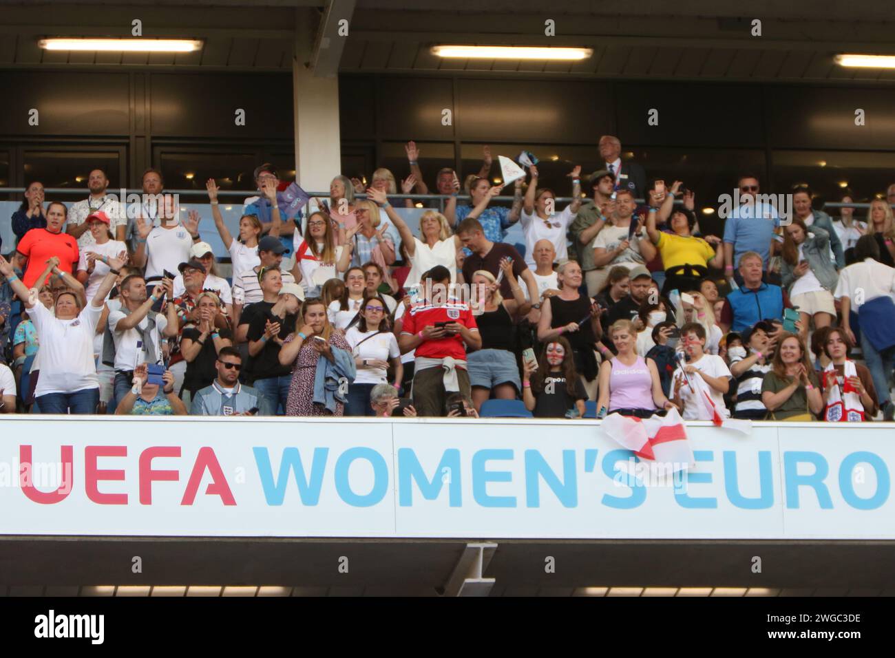 Fans dans le niveau supérieur Angleterre contre Espagne, UEFA Womens Euro 2022, au Brighton Community Stadium le 20 juillet 2022 Banque D'Images