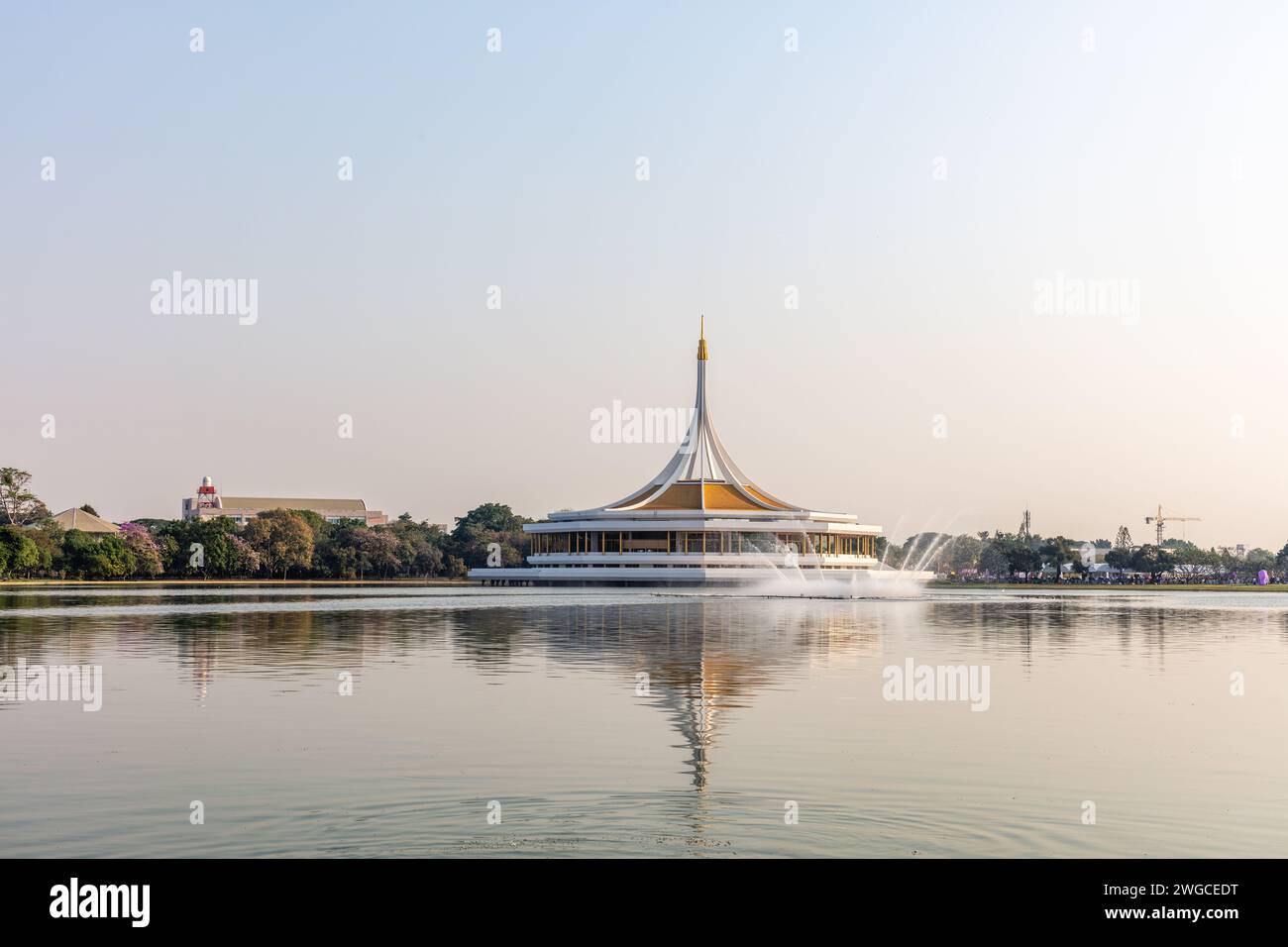 Suan Luang Rama IX, (Parc Rama IX), parc public dans le district de Prawet, Bangkok, Thaïlande Banque D'Images