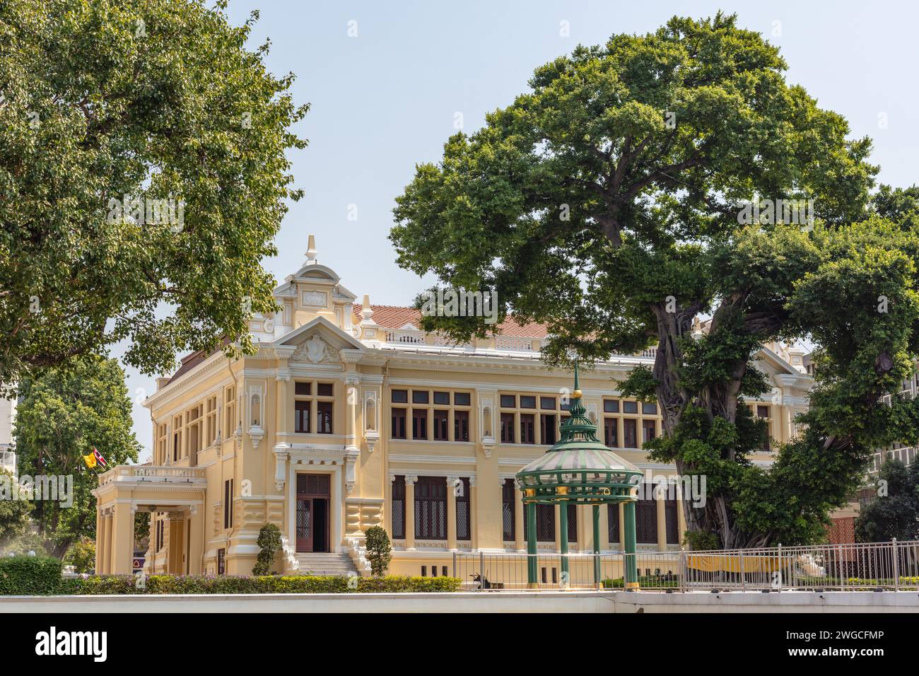 Siam commercial Bank (SCB) Talat Noi Branch, Samphanthawong District, Bangkok, Thaïlande. Style Beaux-Arts. Banque D'Images