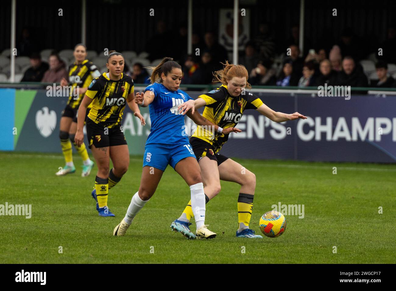 Londres, Royaume-Uni. 04 février 2024. Londres, Angleterre, février 04 2024 : Ivana Fuso (13 Birmingham City) en action lors du match de Barclays Womens Championship entre Watford et Birmingham City à Grosvenor Vale à Londres, Angleterre. (Pedro Porru/SPP) crédit : SPP Sport Press photo. /Alamy Live News Banque D'Images