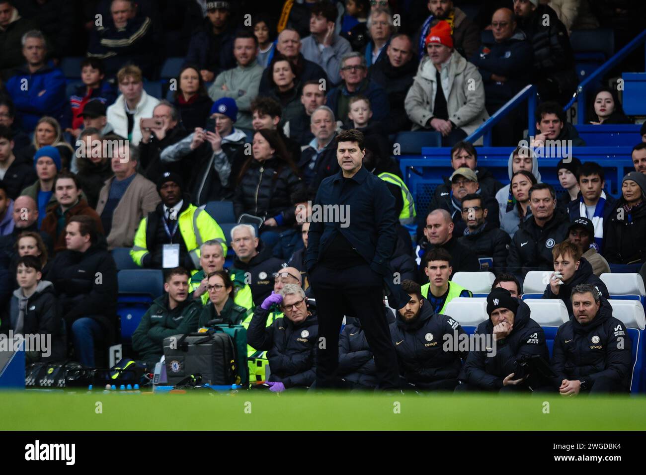 LONDRES, Royaume-Uni - 4 février 2024 : l'entraîneur-chef de Chelsea Mauricio Pochettino réagit lors du match de Premier League entre Chelsea FC et Wolverhampton Wanderers à Stamford Bridge (crédit : Craig Mercer / Alamy Live News) Banque D'Images