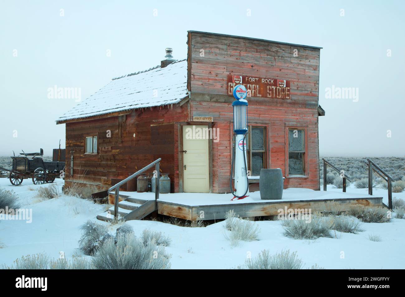 Fort Rock General Store, Fort Rock Homestead Village, vallée de l'arrière-pays National Noël Byway, Oregon Banque D'Images