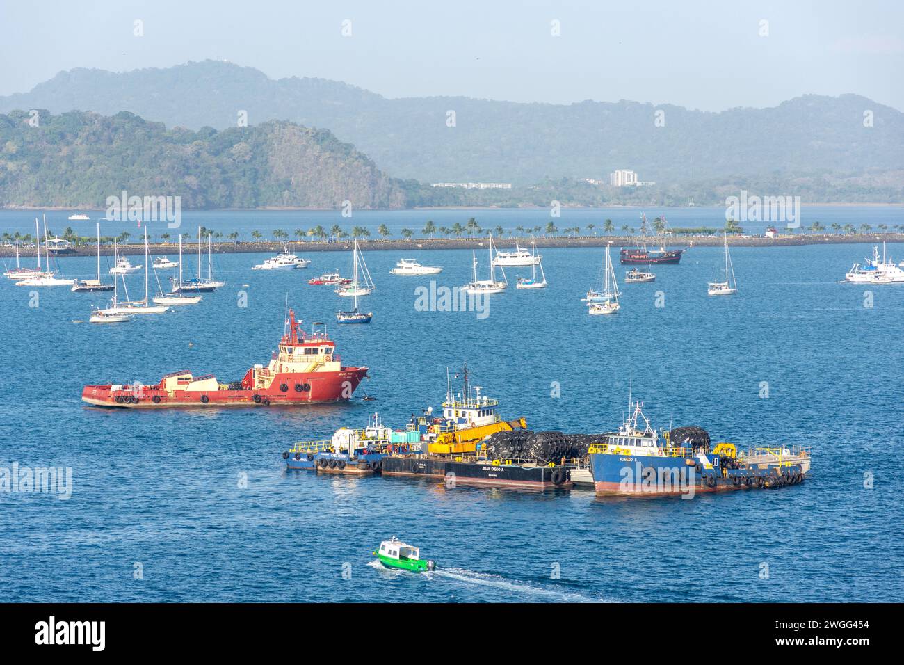 Bateaux de pêche dans la baie de Panama, Panama City, Province de Panama, République du Panama Banque D'Images