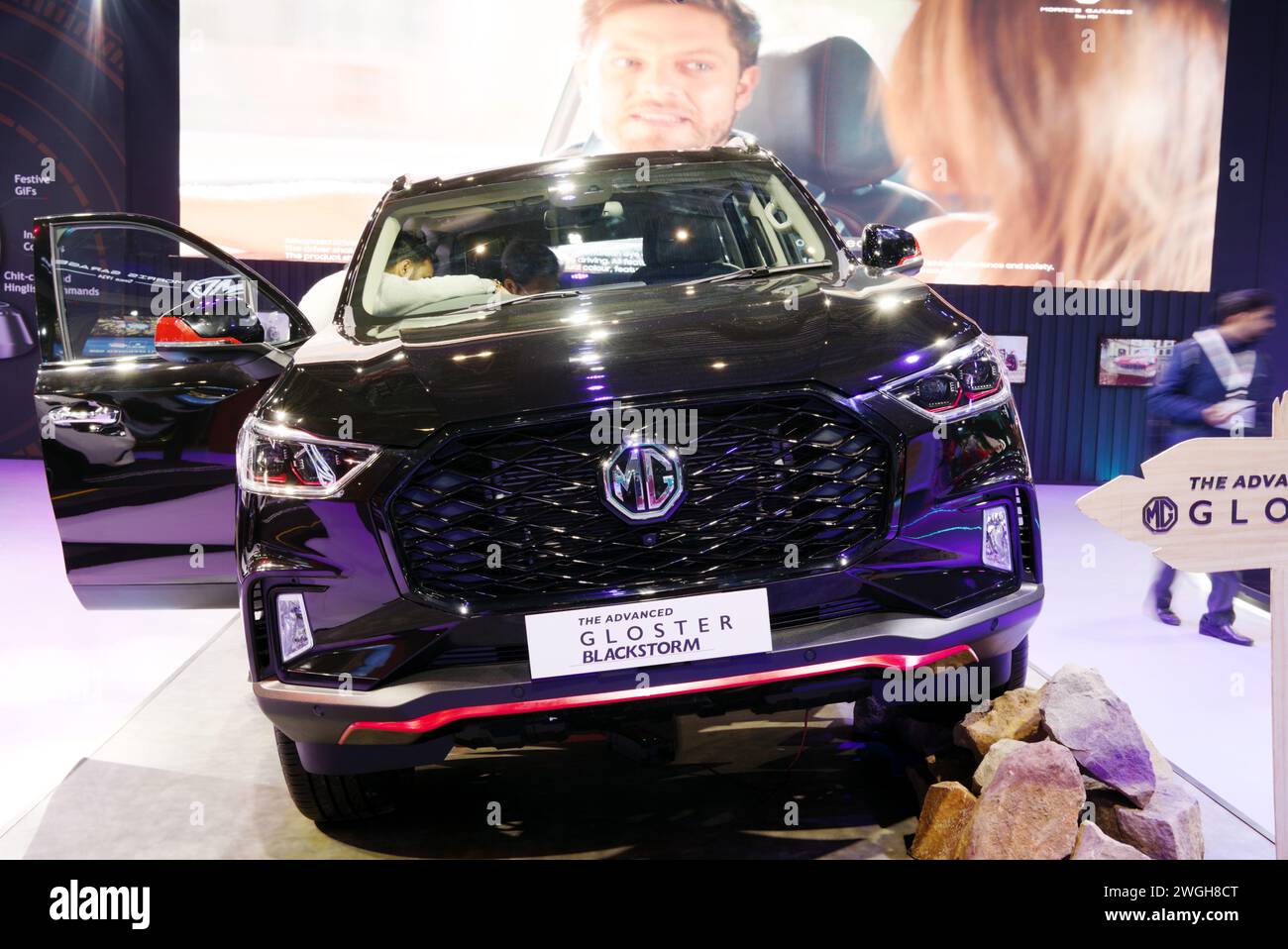 New Delhi - 1er février 2024 : la voiture MG Motor Gloster Blackstorm est exposée à la Bharat Mobility Global Expo 2024 à New Delhi en Inde. Banque D'Images