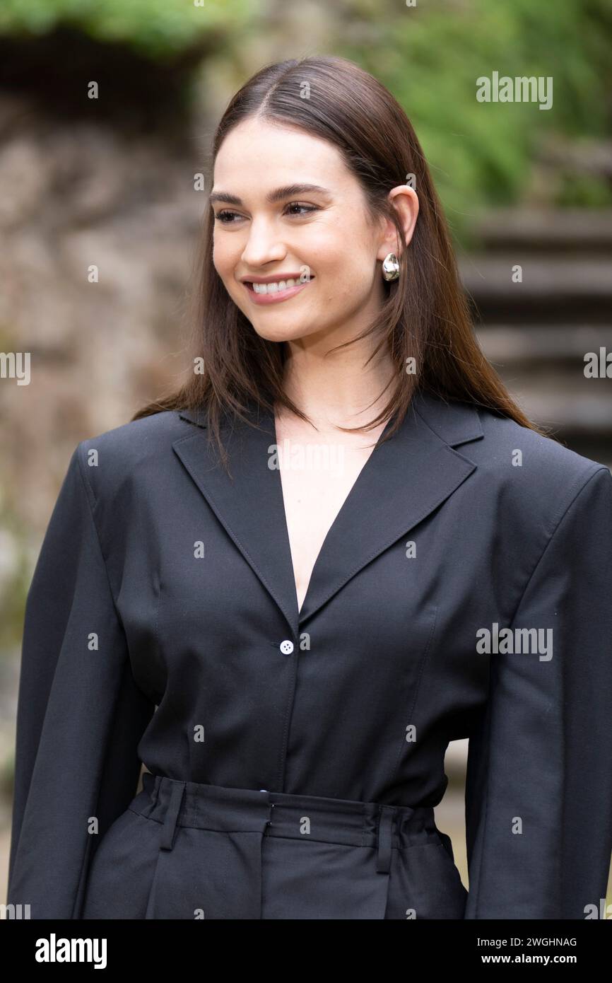 Rome, Italie, le 5 février 2024 - Lily James assiste à l'appel photo pour le film 'Finalmente l'Alba' à l'Hôtel de Russie à Rome. Crédits : Luigi de PompeisAlamy Live News Banque D'Images