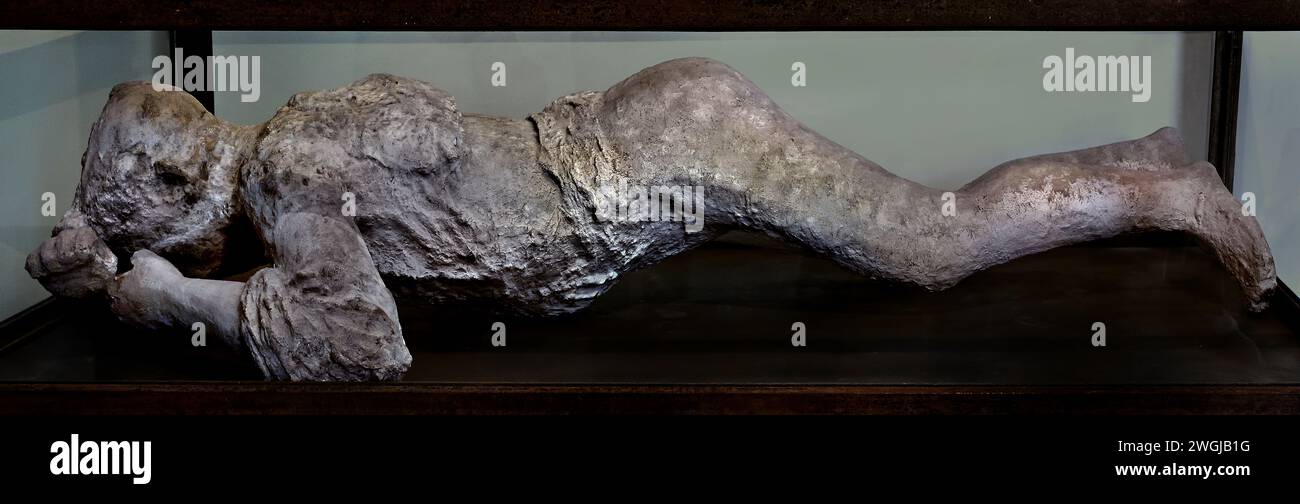 Plâtre moulé d'une femme fonte féminine, Pompéi Romain ruiné ville morts personnes victime humaine corps plâtre plâtre Vésuve Italie Italien Romain Banque D'Images