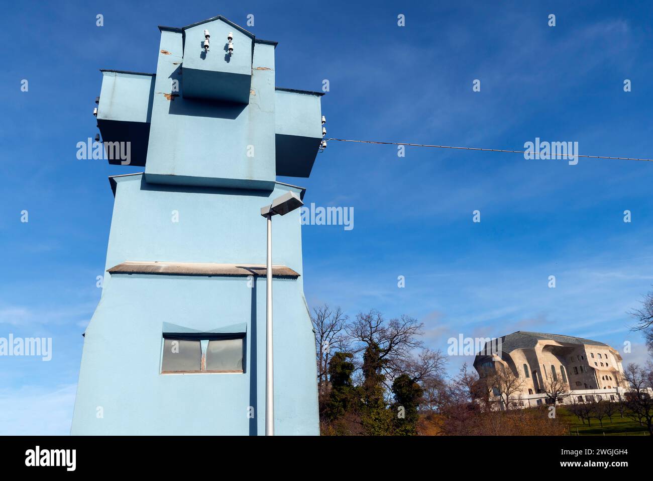 Trafoturm Oberer-Zielweg 21. La maison de transformation expressionniste près du Goetheanum Dornach a été construite en 1921 pour l'approvisionnement public en électricité. C'était b Banque D'Images