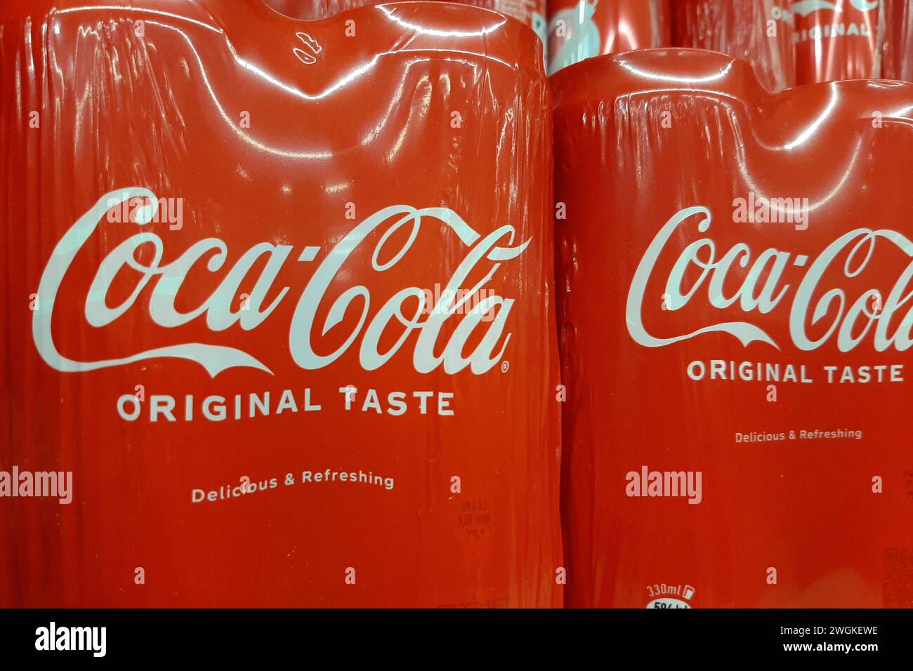 Coco Cola Flaschen Hamburg Hamburg Deutschland *** Coco Cola bouteilles Hamburg Hamburg Germany Copyright : xLobeca/RHx Banque D'Images Coco Cola Flaschen Hamburg Hamburg Deutschland *** Coco Cola bouteilles Hamburg Hamburg Germany Copyright : xLobeca/RHx Banque D'Images
