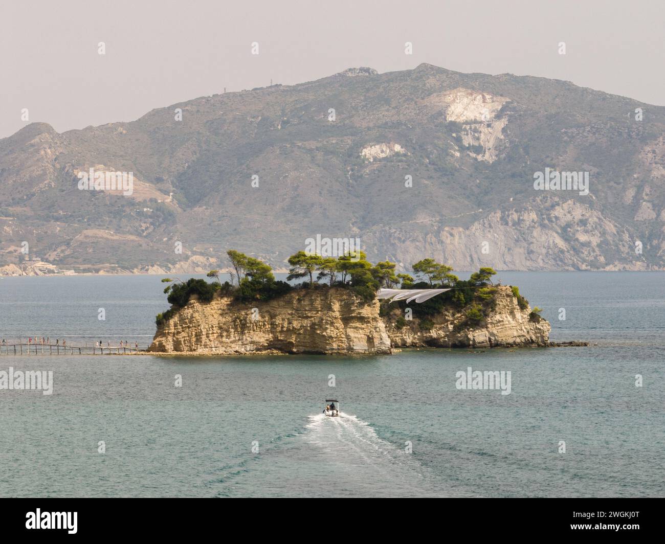 Cameo Wedding Island à Zakynthos, Grèce. Île grecque avec pont en bois. Île de Cameo en Grèce. Banque D'Images