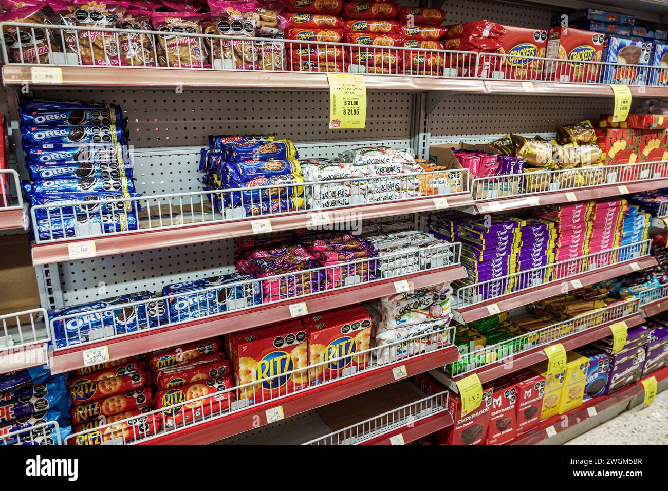 Merida Mexique, Barrio de Santiago Centro, Calle 72, Super Aki Santiago, supermarché épicerie, marché alimentaire, affaires, allée, intérieur d Banque D'Images