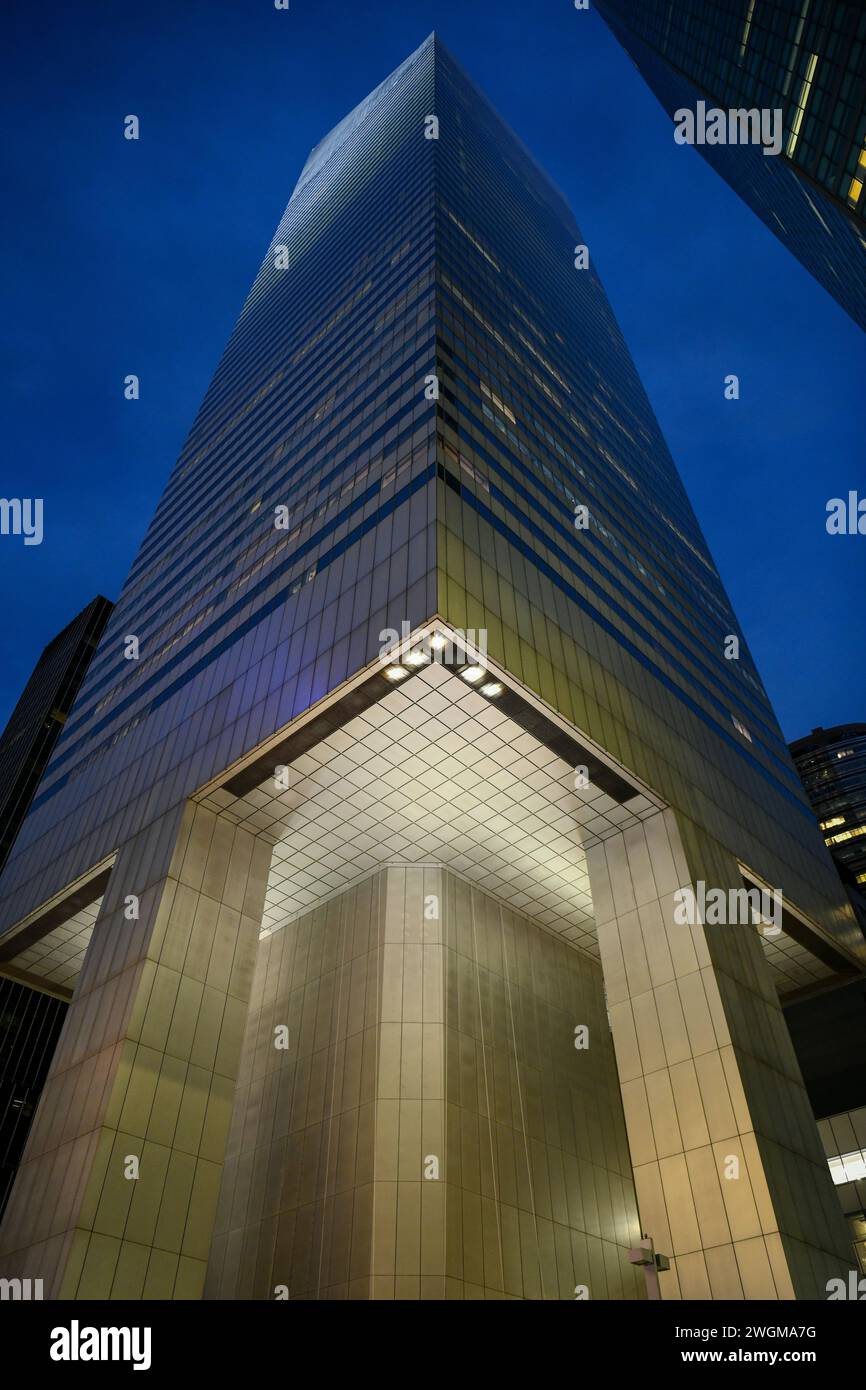 New York City - 4 décembre 2022 : la tour de bureaux du Citigroup Center (anciennement Citicorp Center et maintenant connue sous le nom de son adresse, 601 Lexington Avenue) à New Yo Banque D'Images