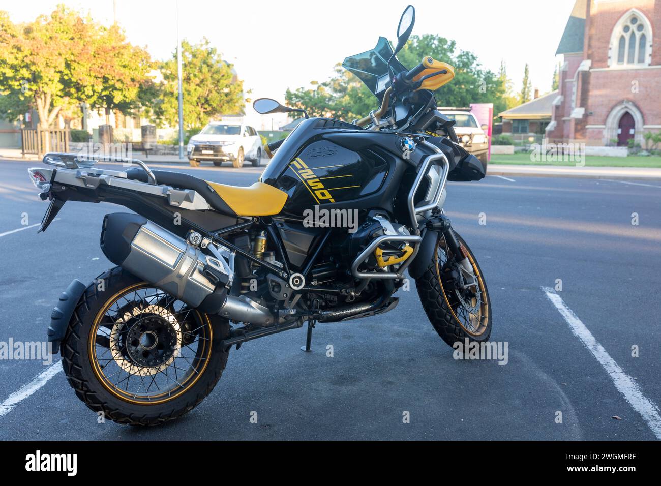 2021 BMW R1250GS modèle 40ème anniversaire, garé à Mudgee, Australie, 2024 Banque D'Images