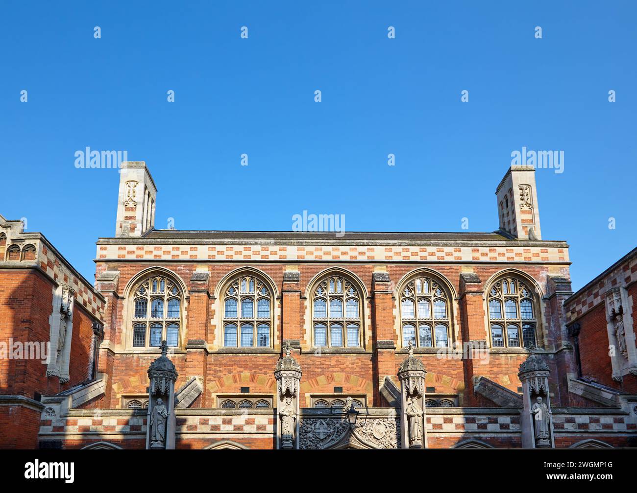 La vue de la farine supérieure de l'École de la Divinité de la faculté de divinité de l'Université de Cambridge sur le terrain du St John's College. Cambridge. Cambridg Banque D'Images