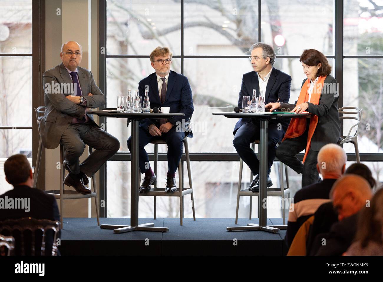 Ministre français de l'Agriculture et de la souveraineté alimentaire Marc Fesneau, Président de la Foire internationale de l'Agriculture de Paris Jean-Luc Poulain, Dominique Reynie, directrice du salon international de l'agriculture 2024 Valerie le Roy lors d'une conférence de presse pour la présentation de la 60ème édition de la Foire internationale de l'Agriculture (salon international de l'Agriculture) 2024 à Paris, France, le 6 février 2024. Photo Raphael Lafargue/ABACAPRESS.COM Banque D'Images