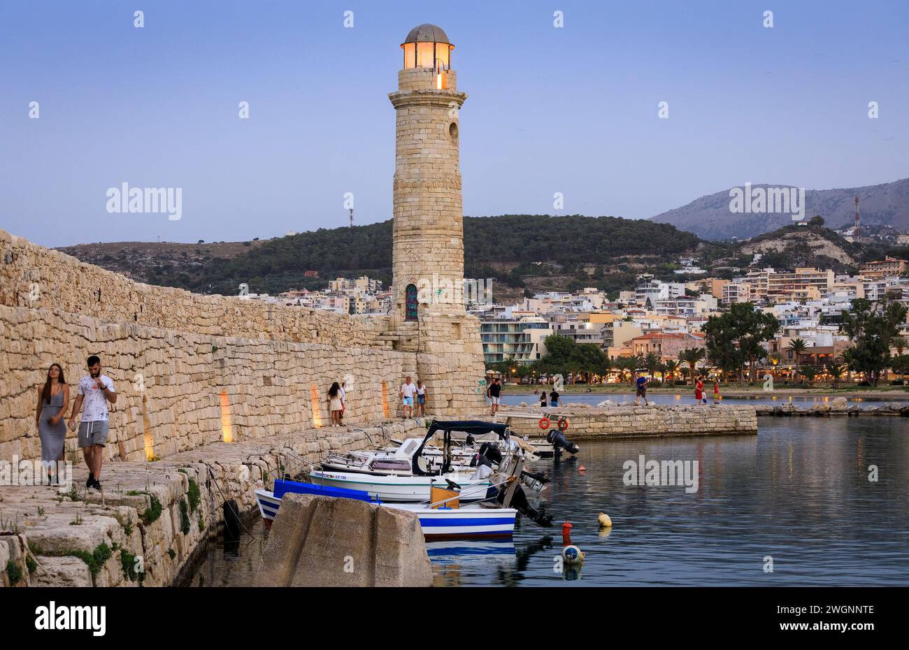 Port et phare de Rethymnon, Crète Banque D'Images