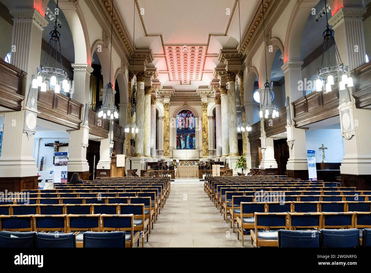 Intérieur de la cathédrale Saint-Philippe, Birmingham, West Midlands, Angleterre Banque D'Images