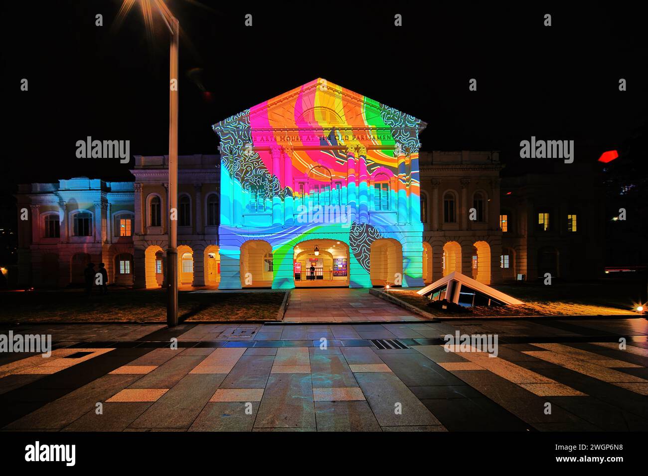 Événement phare de la Singapore Art week, Light to Night Festival présente sa 6e édition avec une foule d'expériences artistiques innovantes Banque D'Images