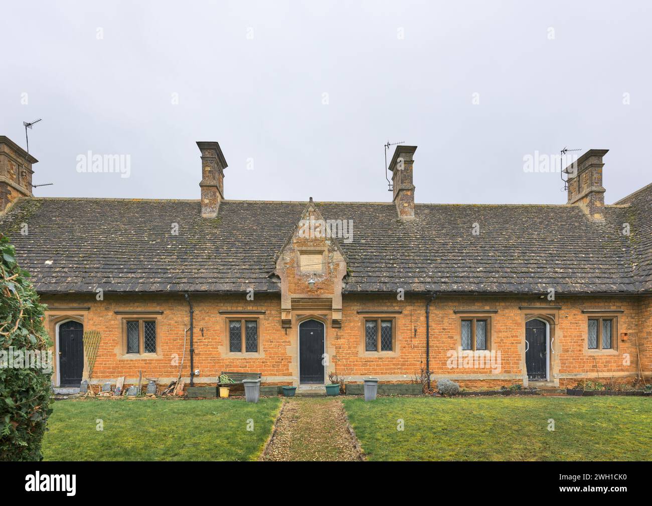 Almshouses (Hôpital du Bienheureux Jésus) fondée en 1668 par Geoffrey Palmer Bar à East Carlton village, en Angleterre. Banque D'Images