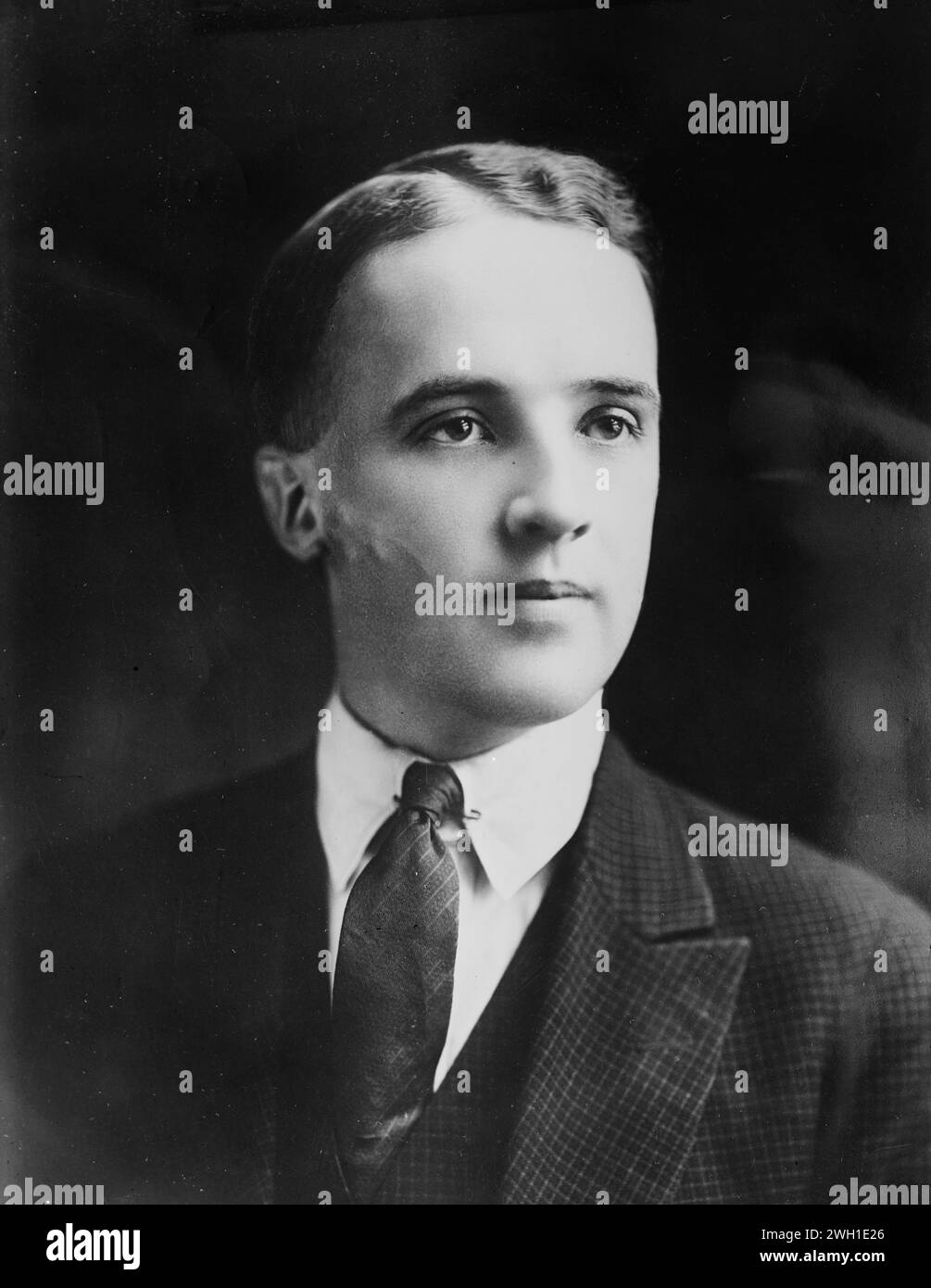 Photographie portrait de Charles Herbert Best, scientifique médical américano-canadien et co-découvreur de l'insuline. Banque D'Images