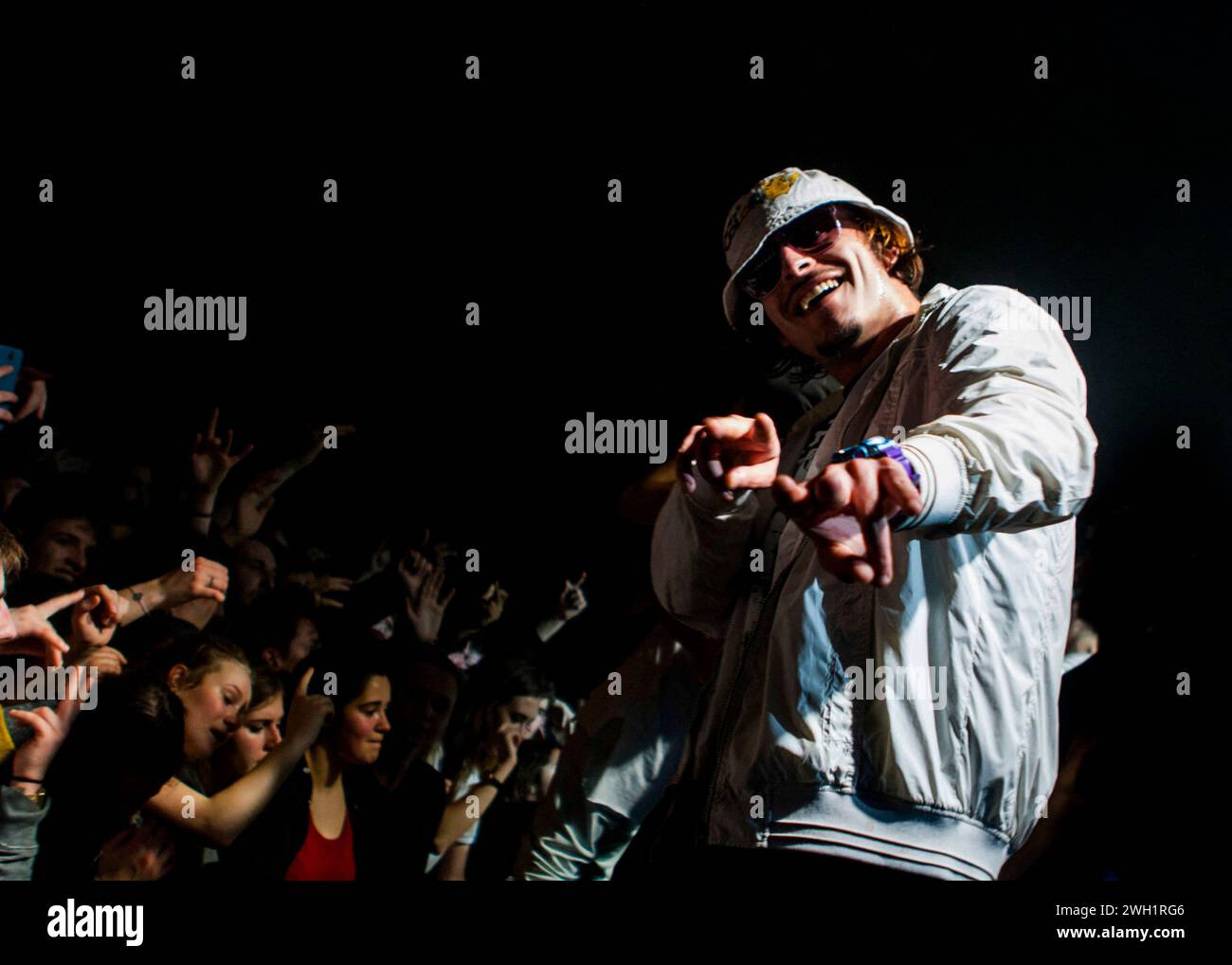 Jérémie Serrandour s’est produit au festival de musique les rencontres TRANS musicales. Jérémie Serrandour est un rappeur français rennais, connu aussi depuis 2016 par son personnage de scène Lorenzo. Auparavant, il a été membre du collectif de hip-hop Columbine, sous le nom de Larry Garcia. Rennes, Bretagne, France. Banque D'Images