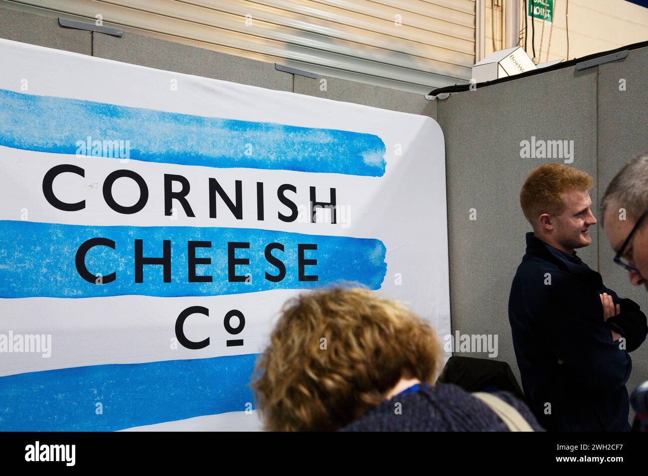 Cornish Cheese Co. stand au salon « source » de nourriture, boissons, restauration et hospitalité qui s'est tenu à Westpoint Exeter U.K le 7 février 2024 Banque D'Images