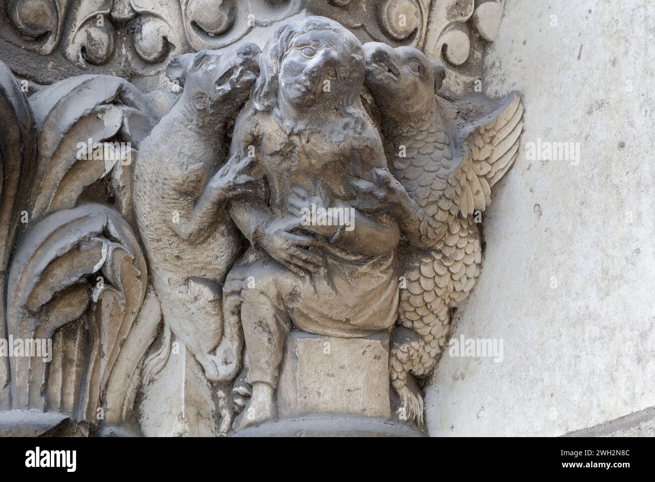 Le chemin de Saint Jacques en Bretagne (le Camino breton) - Décoration - St. Église de Jacques (12e siècle), la plus ancienne église de Nantes - France Banque D'Images Le chemin de Saint Jacques en Bretagne (le Camino breton) - Décoration - St. Église de Jacques (12e siècle), la plus ancienne église de Nantes - France Banque D'Images