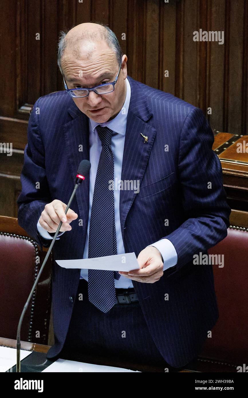 Roma, Italie. 07 février 2024. Foto Roberto Monaldo/LaPresse07-02-2024 Roma Politica Camera dei deputati - heure des questions Nella foto Giuseppe Valditara 07-02-2024 Rome (Italie) politique Chambre des députés - heure des questions sur la photo Giuseppe Valditara crédit : LaPresse/Alamy Live News Banque D'Images