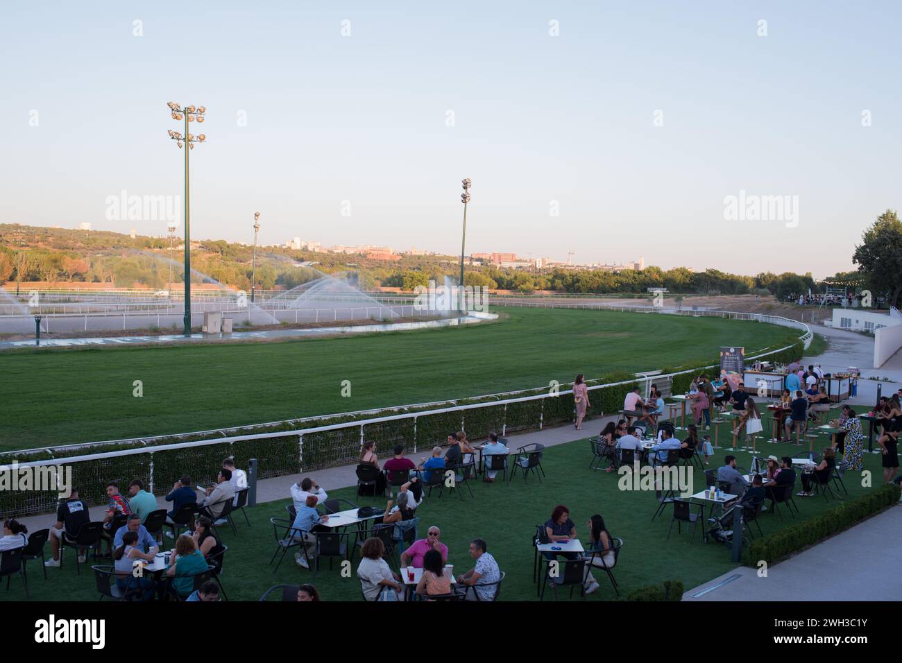 Madrid, Espagne ; 08052023 : L'hippodrome de la Zarzuela accueille des événements les soirs d'été Banque D'Images