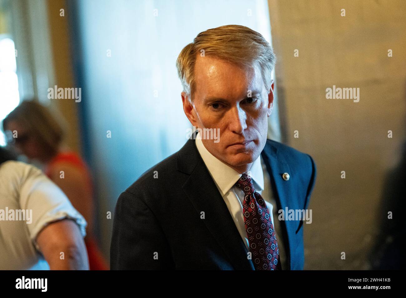 Washington, États-Unis. 07 février 2024. Le sénateur James Lankford traverse le Capitole des États-Unis, à Washington, DC, le mercredi 7 février, 2024. (Graeme Sloan/Sipa USA) crédit : Sipa US/Alamy Live News Banque D'Images