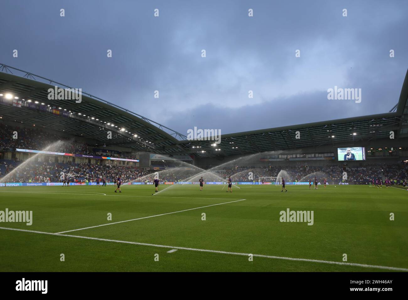 Sprinklers Water pitch Angleterre / Espagne UEFA Womens Euro Brighton Community Stadium (stade Amex) 20 juillet 2022 Banque D'Images