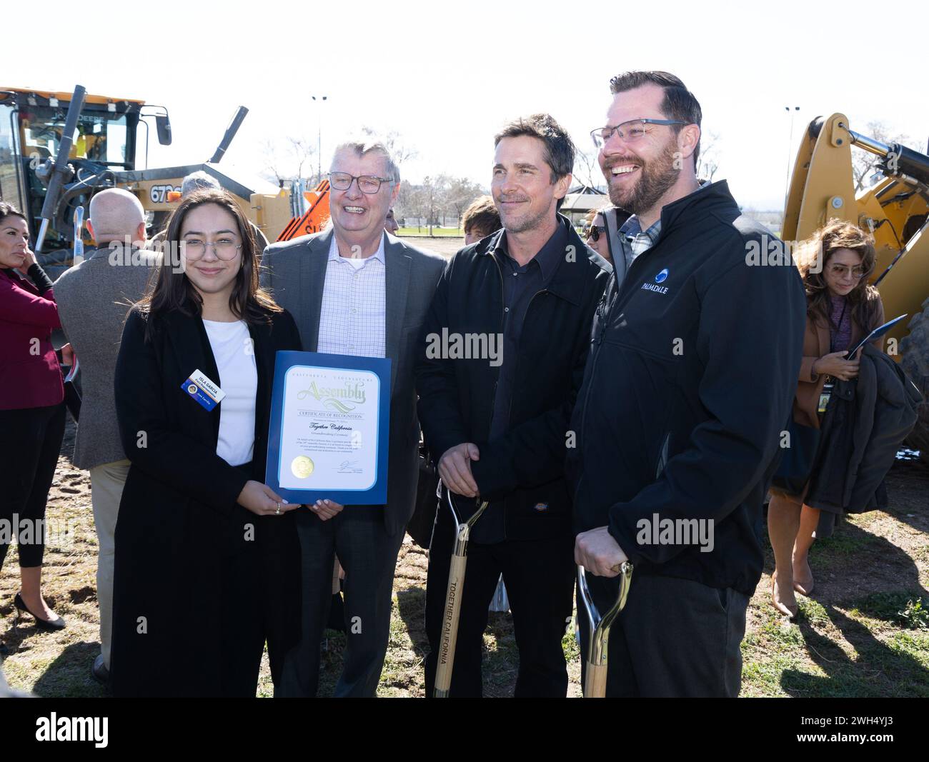 7 février 2024, Palmdale, CA, États-Unis : Tim McCormick et Christian Bale participent ensemble à la Californie, une nouvelle organisation Co-fondée par Christian Bale et Eric Esrailian, qui ouvre le terrain sur le nouveau Foster Care Center à Palmdale, CA. (Crédit image : © photo image Press via ZUMA Press Wire) USAGE ÉDITORIAL SEULEMENT! Non destiné à UN USAGE commercial ! Banque D'Images