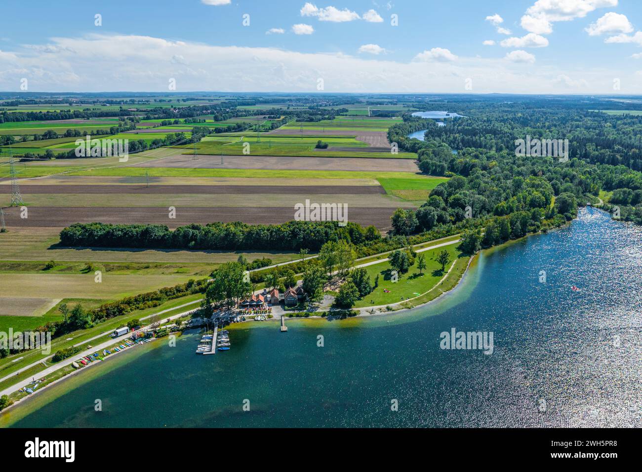 Le barrage 23 de Lech, appelé Mandichosee à Lechfeld près d'Augsbourg d'en haut Banque D'Images