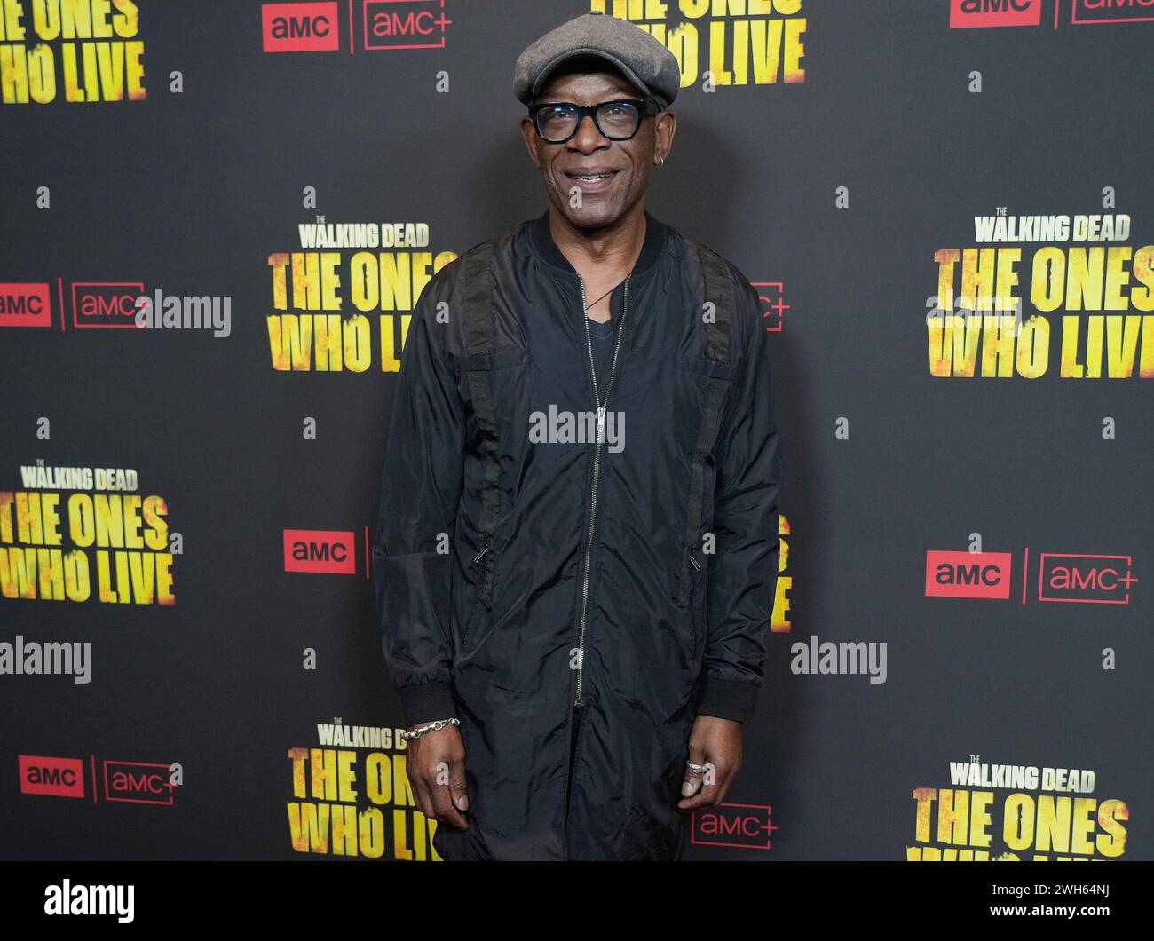 Lennie James arrive à The WALKING DEAD : THE ONES WHO LIVE Premiere tenue au Linwood Dunn Theater à Los Angeles, CA le mercredi 7 février 2024. (Photo de Sthanlee B. Mirador/Sipa USA) Banque D'Images