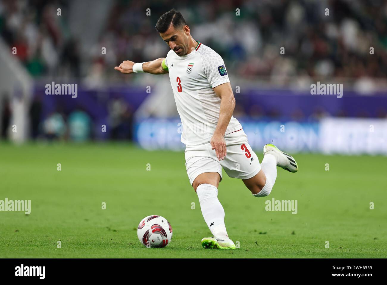 Doha, Qatar. 7 février 2024. Ehsan Hajsafi (IRN) Football/Football : 'AFC Asian Cup Qatar 2023' match de demi-finale entre Iran 2-3 Qatar au stade Al thumama de Doha, Qatar . Crédit : Mutsu Kawamori/AFLO/Alamy Live News Banque D'Images