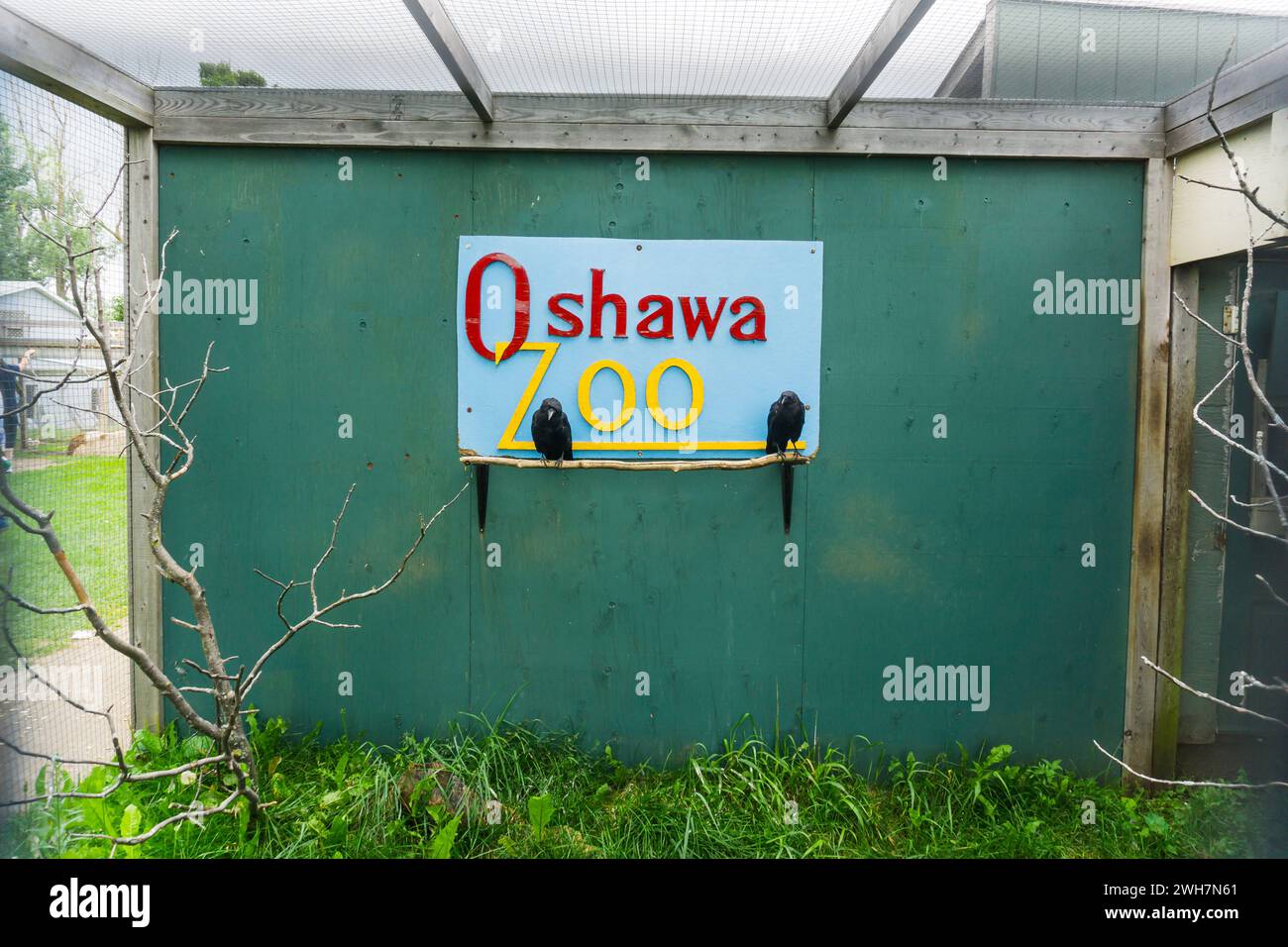 19 août 2017, Oshawa, Ontario, Canada - panneau du zoo d'Oshawa à l'entrée du zoo Banque D'Images