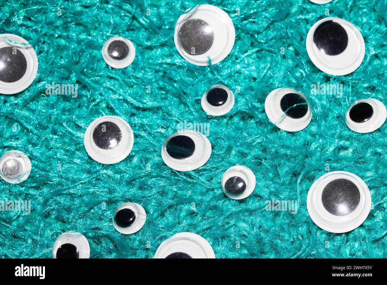 Drôle Wiggle Google Eyes on Fabric Banque D'Images