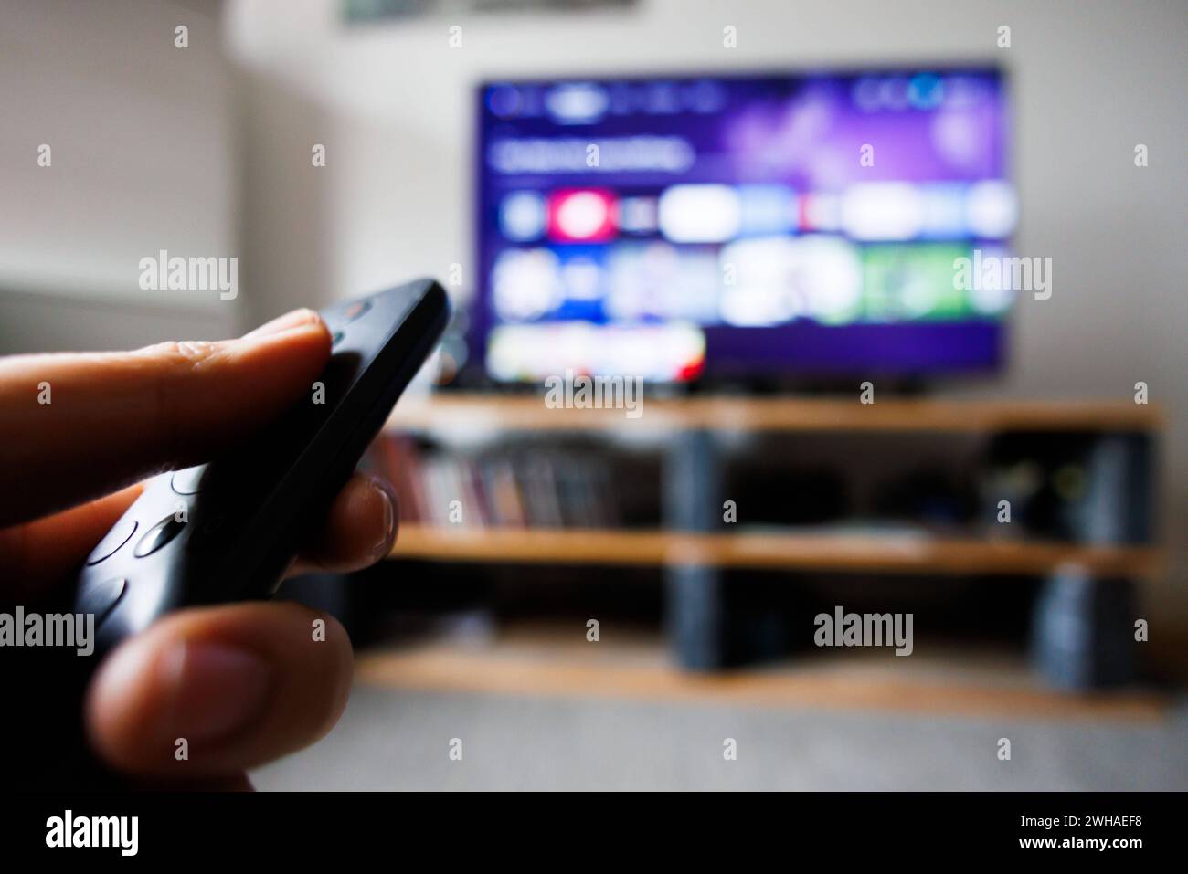 AUS für Nebenkostenprivileg BEI KabelTV Symboldbild Ferbedienung und KabelTV in Düsseldorf