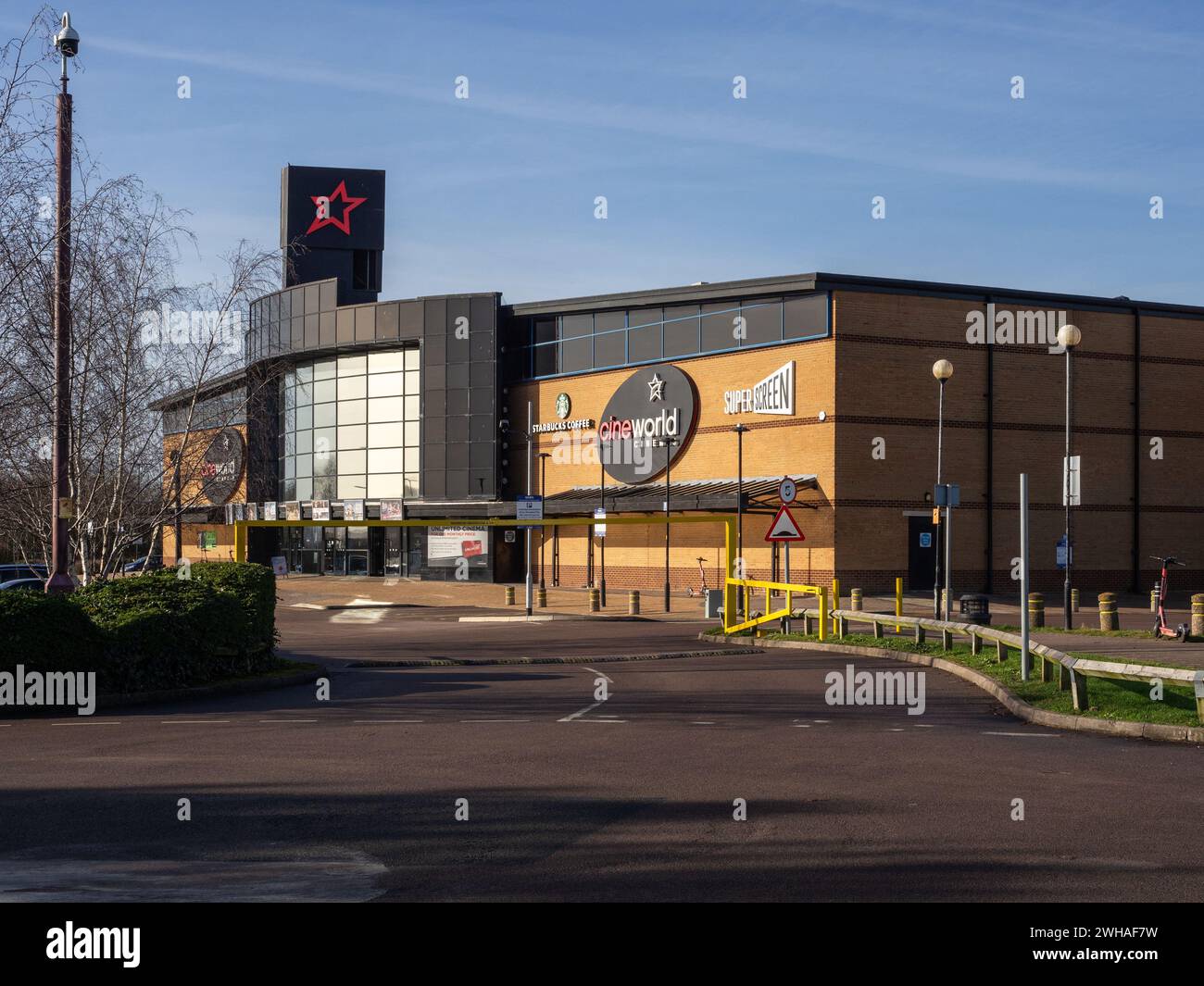 Extérieur du cinéma Cineworld, Sixfields, Northampton, Royaume-Uni Banque D'Images