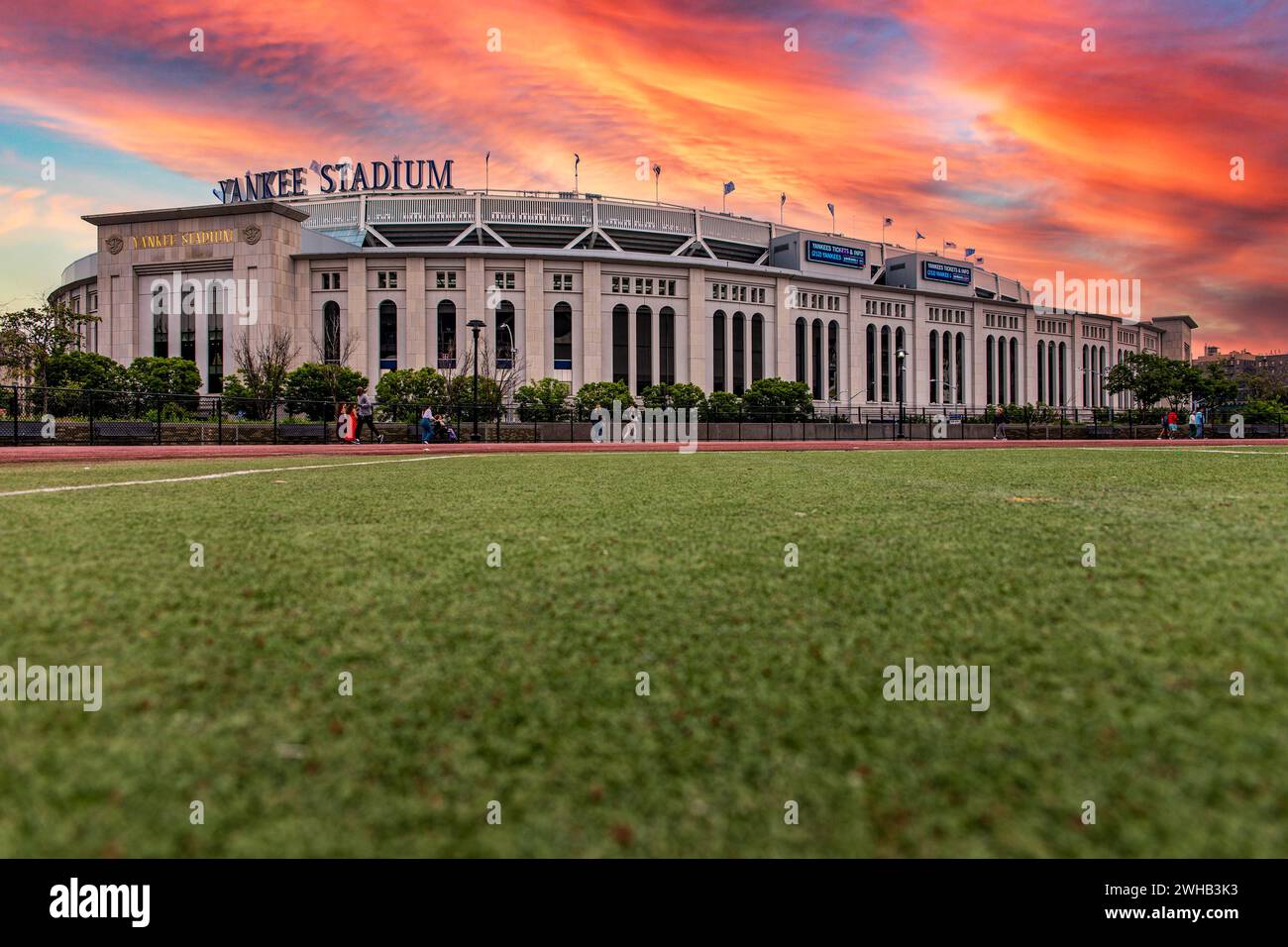 New York, États-Unis ; 3 janvier 2024 : Yankee Stadium le stade sportif situé dans le quartier du Bronx, au nord de la Big Apple, aux États-Unis. Banque D'Images