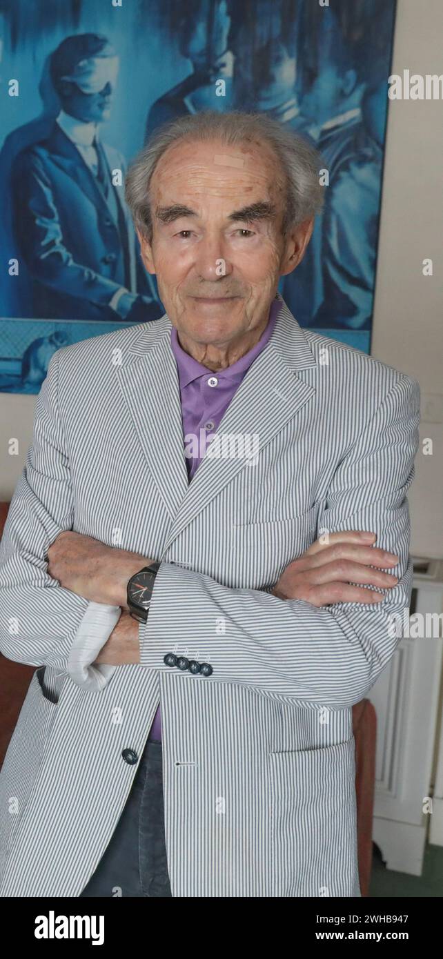 ROBERT BADINTER À LA MAISON Banque D'Images