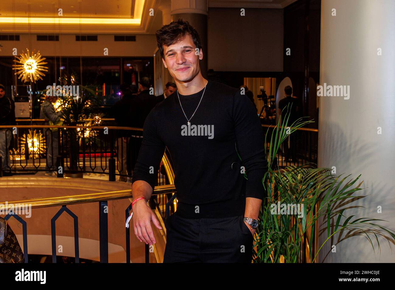 Deutscher Musikautorinnen Preis 2024 Wincent Weiss beim Deutschen Musikautorinnen Preis 2024 im The Ritz-Carlton Hotel AM 08.02.2024 in Berlin. *** Prix des écrivains de musique allemands 2024 Wincent Weiss au Prix des écrivains de musique allemands 2024 au Ritz Carlton Hotel le 08 02 2024 à Berlin Copyright : xEventpressxKochanx Banque D'Images