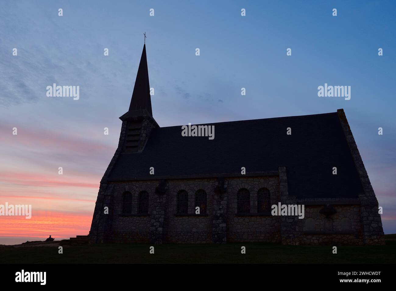 Chapelle notre Dame de la Garde, patronne des marins, Etretat, Seine-maritime, Normandie, France Banque D'Images