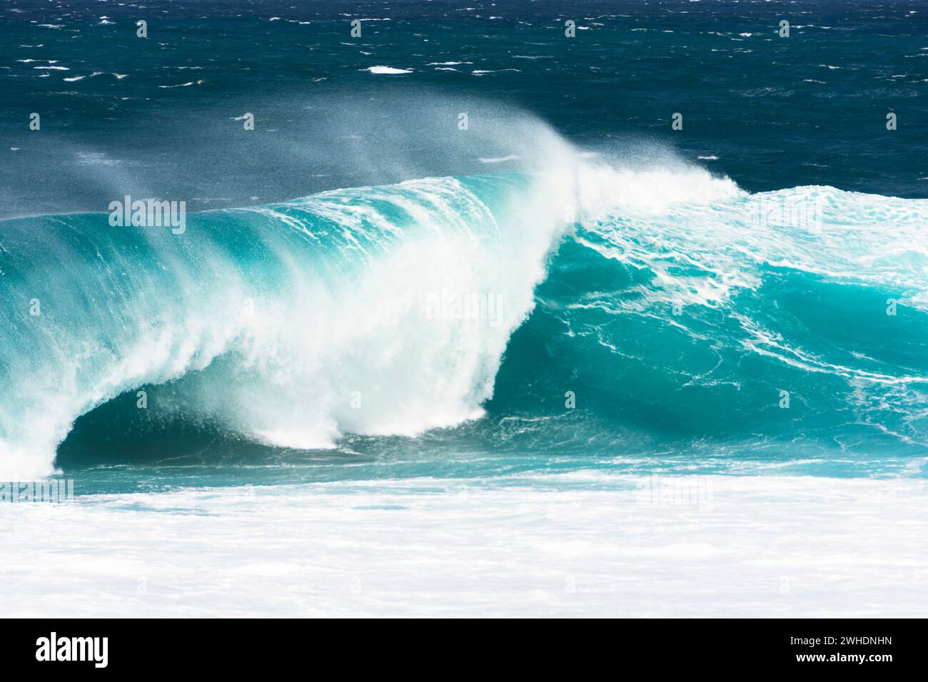 Vagues sauvages sur l'île canarienne la Graciosa Banque D'Images