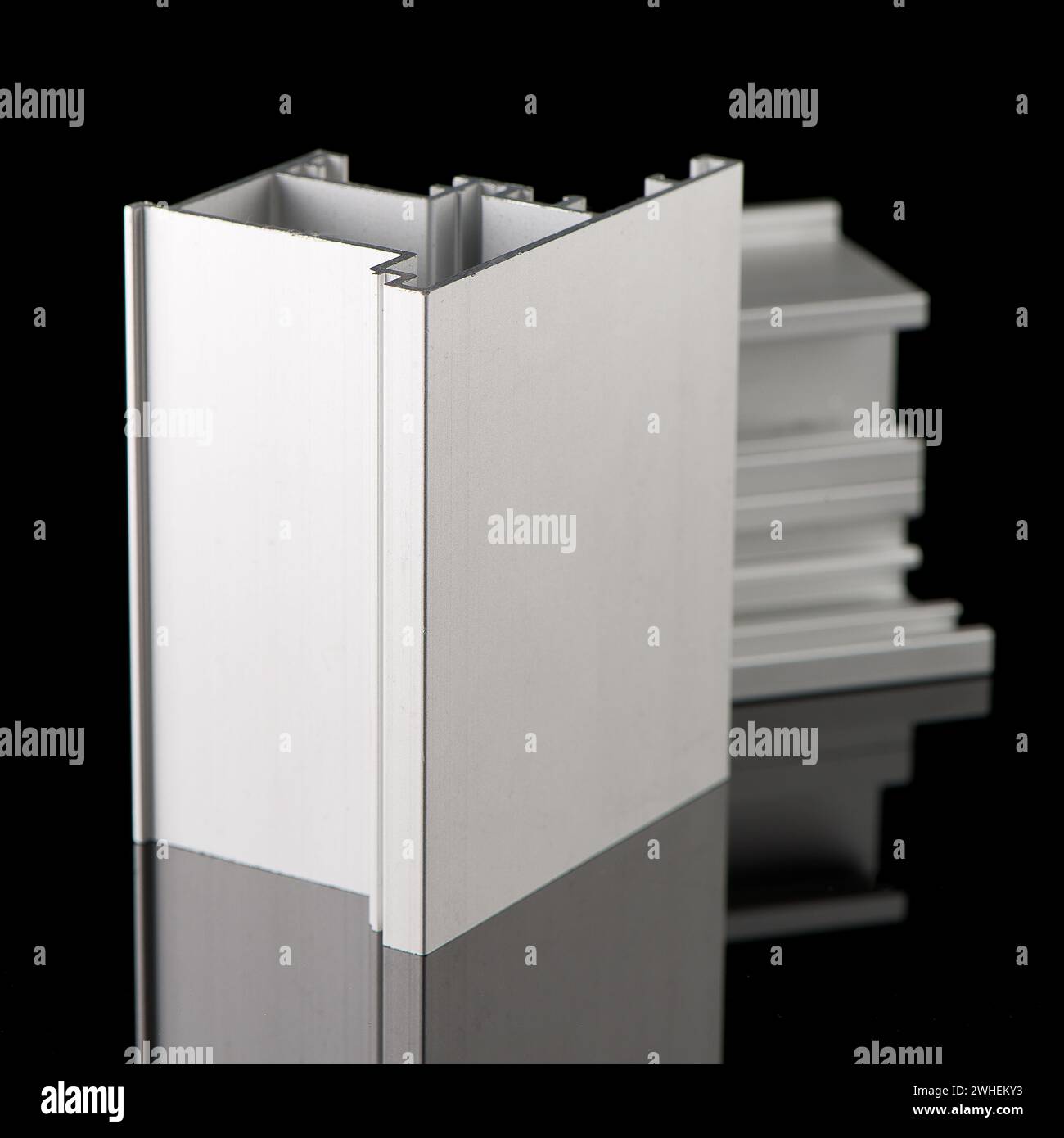 Exemple de profil d'aluminium Banque D'Images