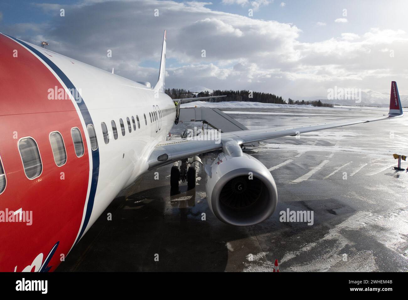 '31.03.2023, Norway, Northland, Evenes - fuselage d'un avion de Norwegian Airlines à l'aéroport de Harstad/Narvik. 00S230331D032CAROEX.JPG [AUTORISATION DU MODÈLE : Banque D'Images