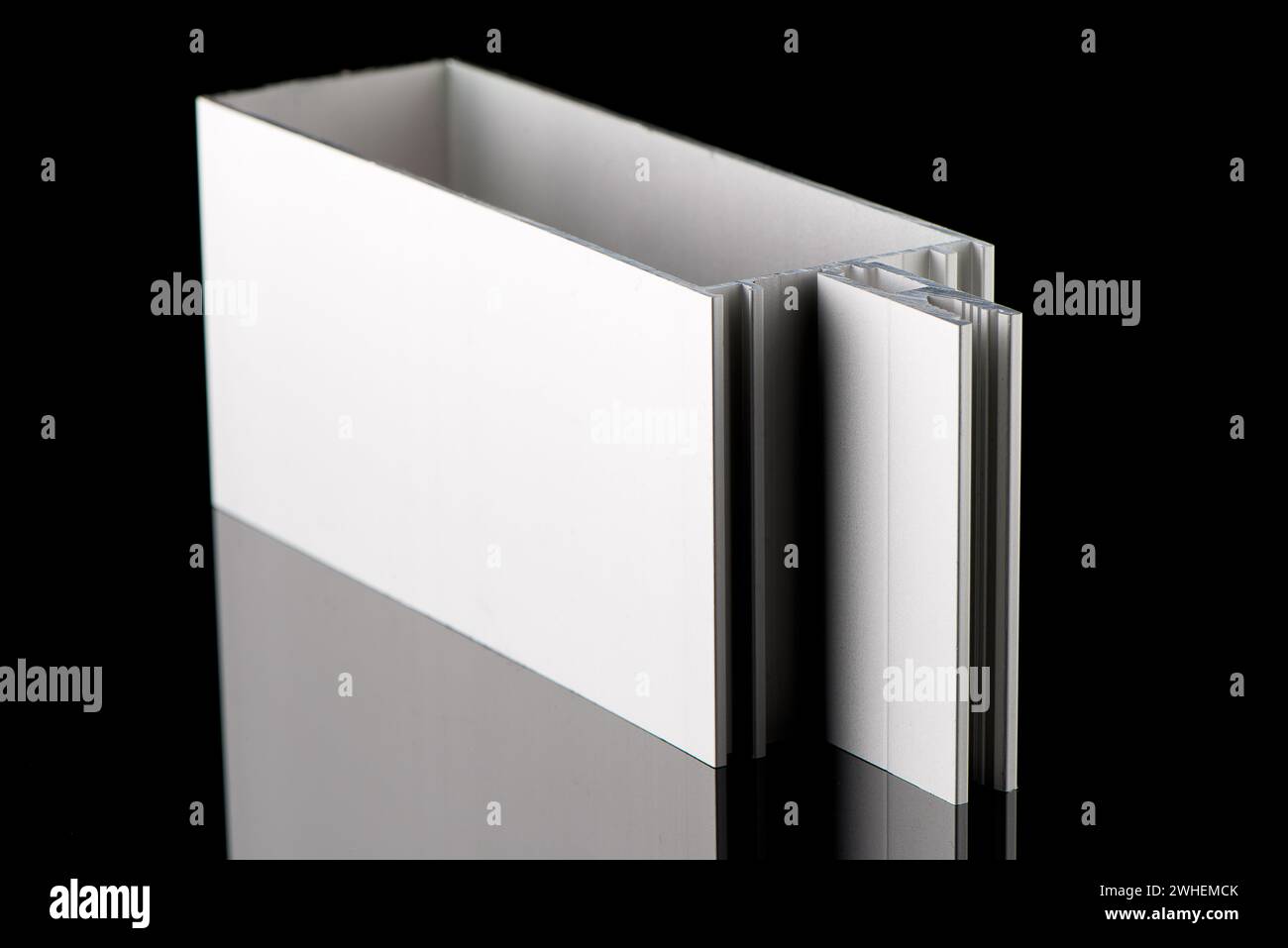 Exemple de profil d'aluminium Banque D'Images