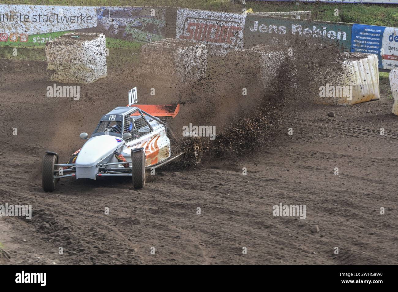 Grambek, Allemagne, 10 septembre 2022 : Auto Racing Autocross ADAC NAX-Club Moelln, buggy spécial sur la piste de course de terre et de soi Banque D'Images