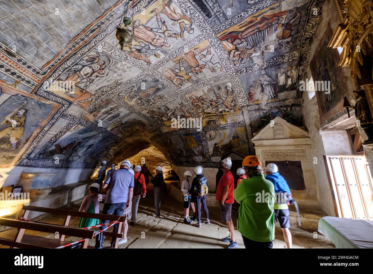 Grotte Hermitage de San Bernabé, Ojo Guareña , Espinosa de los Monteros, Castilla y Leon, Espagne Banque D'Images