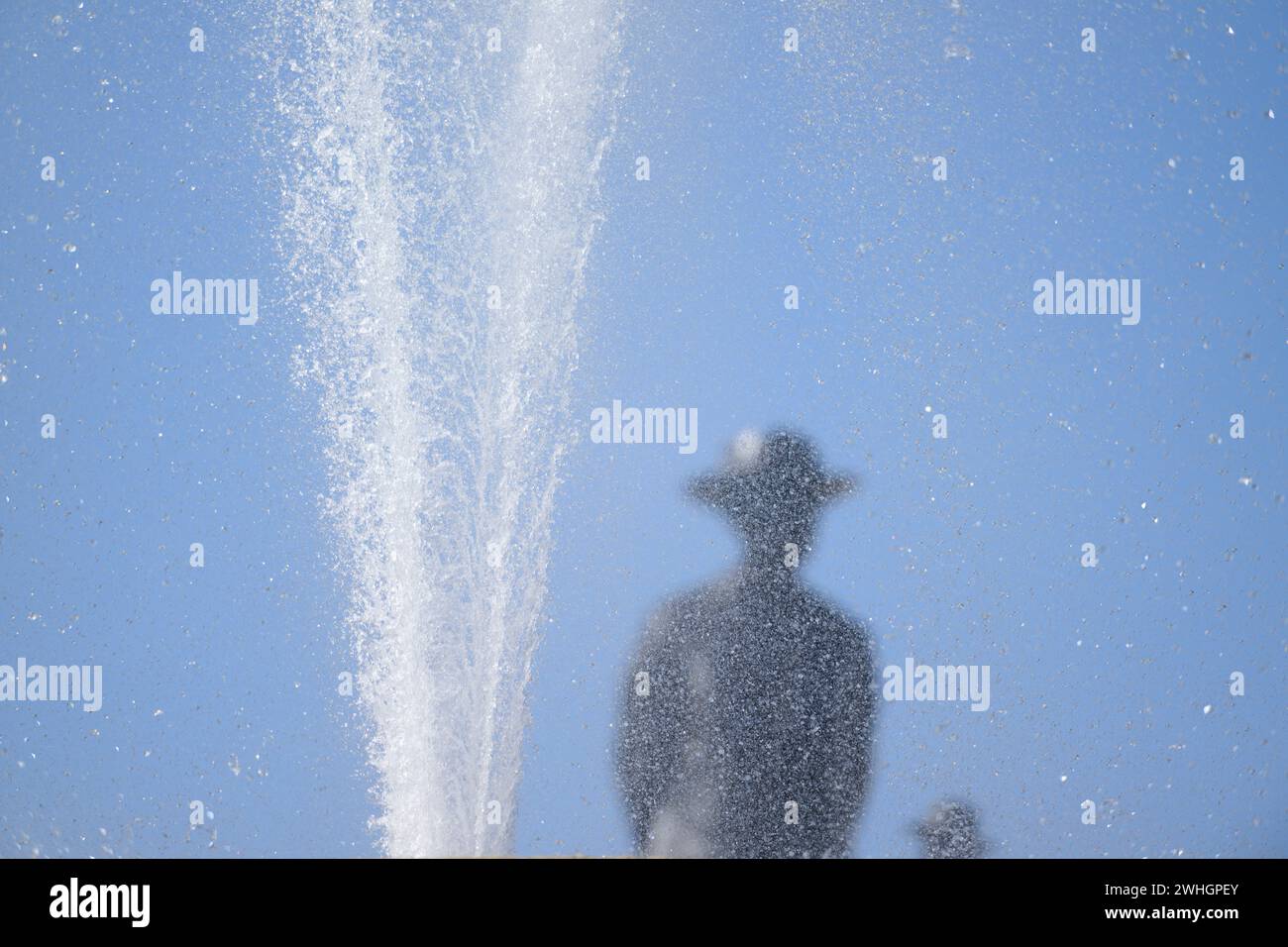 The Trafalgar Square, Fourth Plinth Commission Antelope par l'artiste, universitaire et auteur Samson Kambalu. La sculpture reconstitue une photographie de baptiste Banque D'Images